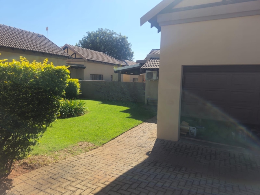 3 Bedroom Property for Sale in Waterval East North West